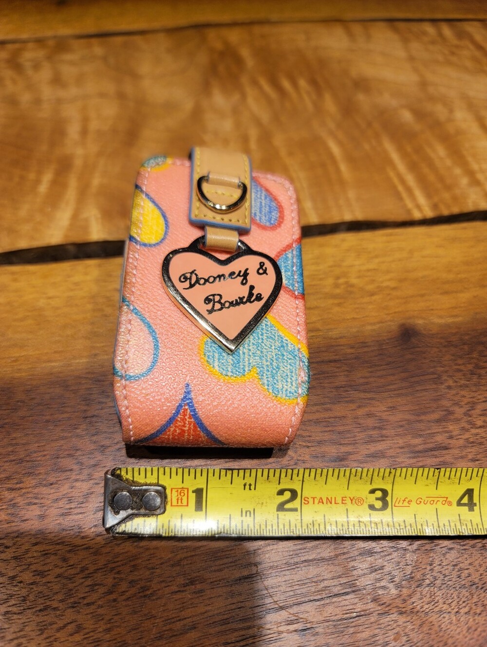 Dooney & Bourke Vintage Y2K Doodle Hearts Pink Rainbow Snap Case - Picture 4 of 11